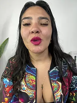 Snapshot of meli__brown chatting on March 31, 2026, 4:47 am meli brown online show from March 31, 2026, 4:47 am