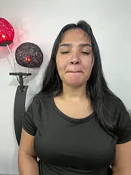 Snapshot of meli__brown chatting on March 16, 2026, 3:14 am meli brown online show from March 16, 2026, 3:14 am