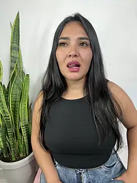 meli  brown online show from May 16, 2026, 2:10 am