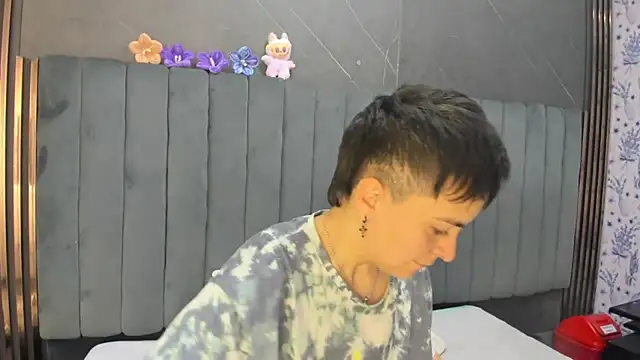 Snapshot of _Hannah_Hot chatting on February 9, 2026, 1:47 am Hannah Hot online show from February 9, 2026, 1:47 am