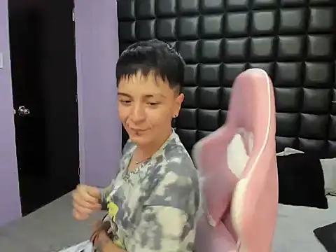  Hannah Hot online show from November 11, 2025, 12:38 am