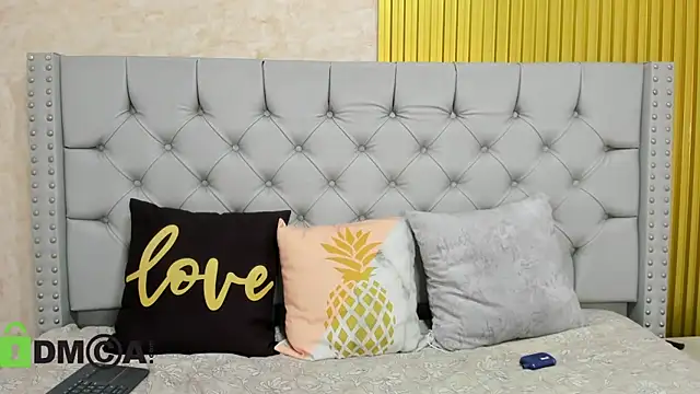 Skarlet 04 online show from November 7, 2025, 4:22 pm