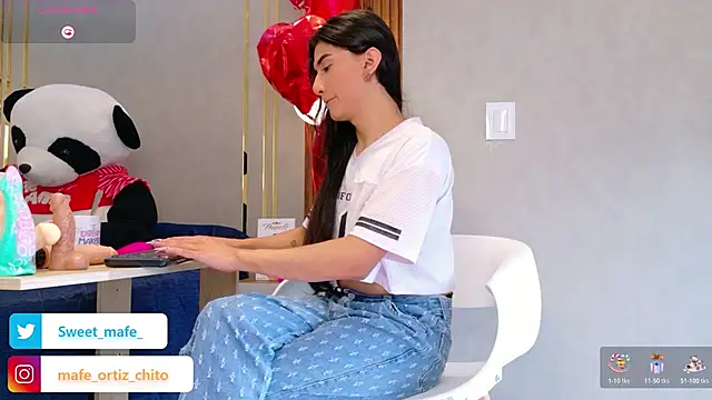 Snapshot of Sweet_Mafe chatting on February 20, 2026, 1:24 pm Sweet Mafe online show from February 20, 2026, 1:24 pm