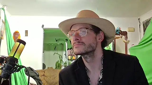 MasterDaddyCool online show from October 30, 2025, 9:22 pm