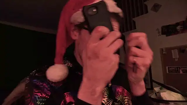 MasterDaddyCool online show from December 15, 2025, 9:37 am