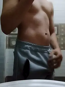 Snapshot of John_big345 chatting on January 12, 2026, 10:44 am John big345 online show from January 12, 2026, 10:44 am