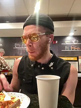 Snapshot of jinjasnack chatting on October 31, 2025, 10:01 am jinjasnack online show from October 31, 2025, 10:01 am