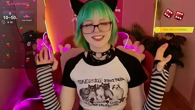 CoralineYoung online show from March 10, 2026, 7:45 am