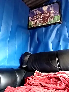 Chrisdee2 online show from November 21, 2025, 10:14 am