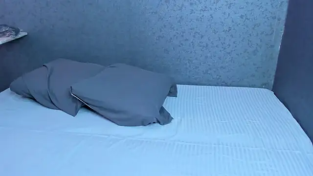 Olivia Buckby online show from October 3, 2025, 4:25 am