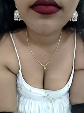 Snapshot of ammu_tlugu chatting on September 19, 2025, 5:28 pm ammu tlugu online show from September 19, 2025, 5:28 pm