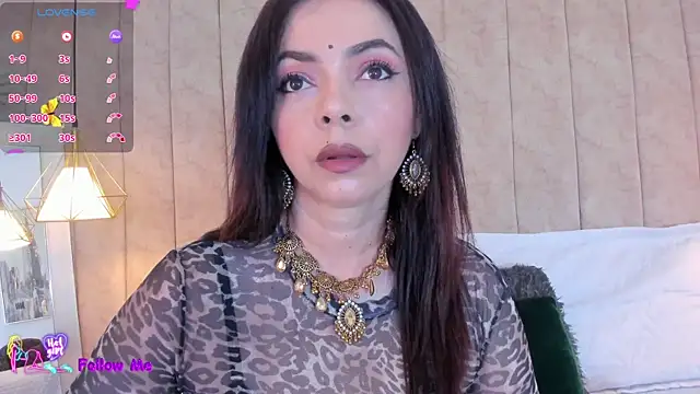 Snapshot of Anantaa_ chatting on May 25, 2026, 12:04 pm Anantaa online show from May 25, 2026, 12:04 pm