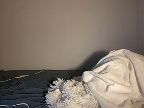 Lisa-5329 online show from February 3, 2026, 7:52 pm