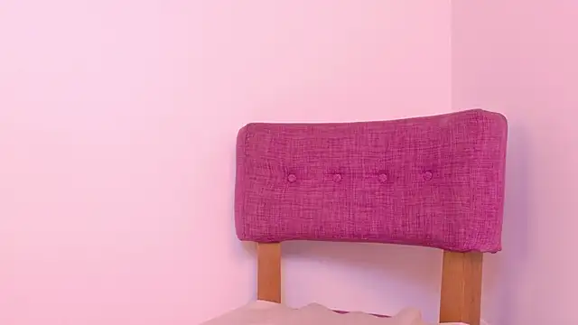 KITY HILL online show from December 14, 2025, 4:51 am