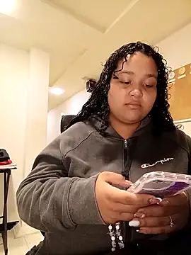 Snapshot of KITY_HILL chatting on March 28, 2026, 1:28 am KITY HILL online show from March 28, 2026, 1:28 am