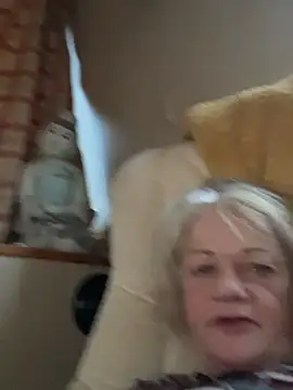 ladyboatlady online show from March 13, 2026, 6:13 pm