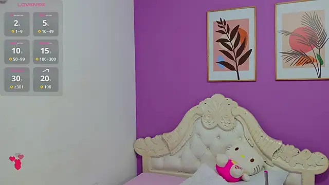 SamantaKane online show from May 17, 2026, 3:50 am