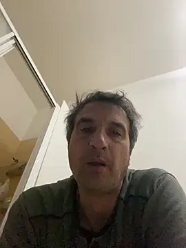 Snapshot of sasatimido chatting on May 11, 2026, 3:52 am sasatimido online show from May 11, 2026, 3:52 am