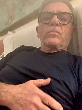 Snapshot of MARCO_NI chatting on January 9, 2026, 9:44 pm MARCO NI online show from January 9, 2026, 9:44 pm