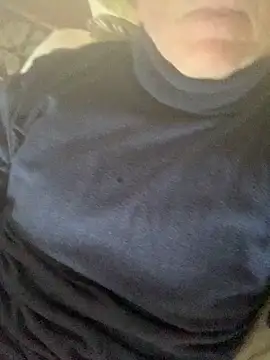 Snapshot of MARCO_NI chatting on February 1, 2026, 2:48 pm MARCO NI online show from February 1, 2026, 2:48 pm