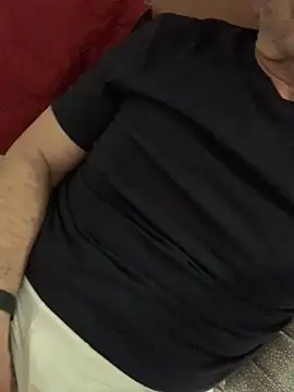 Snapshot of MARCO_NI chatting on March 28, 2026, 11:28 pm MARCO NI online show from March 28, 2026, 11:28 pm