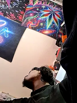 Snapshot of MeTazty294 chatting on November 12, 2025, 8:56 pm MeTazty294 online show from November 12, 2025, 8:56 pm