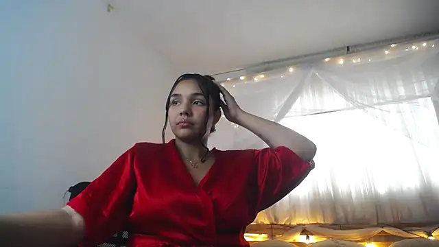 Snapshot of loreaniss chatting on September 12, 2025, 8:08 pm loreaniss online show from September 12, 2025, 8:08 pm