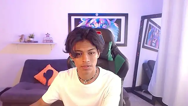 dreyk20 online show from October 24, 2025, 1:43 pm