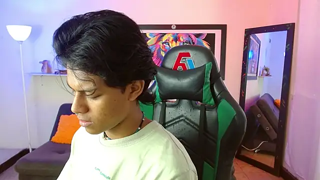 dreyk20 online show from December 3, 2025, 1:54 pm