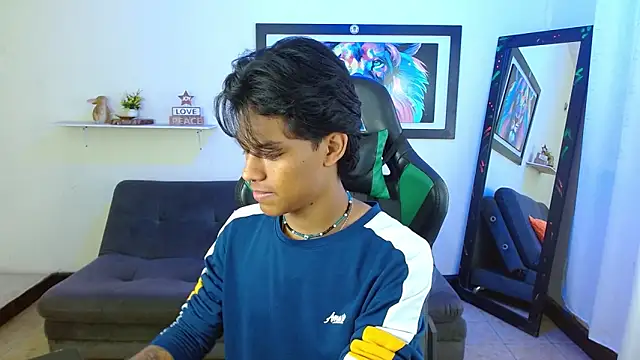 dreyk20 online show from November 21, 2025, 1:43 pm