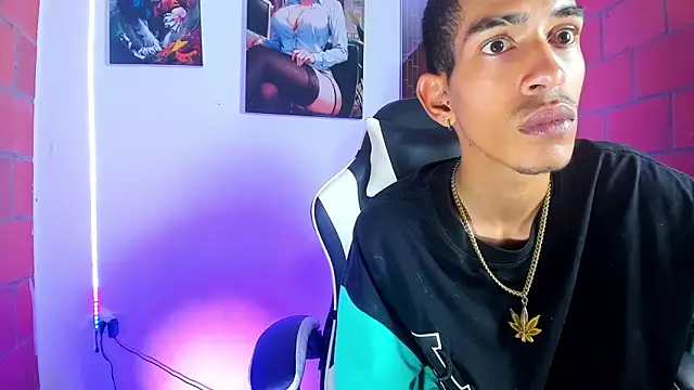 briamhoconor xh online show from March 11, 2026, 4:06 am