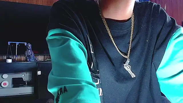 briamhoconor xh online show from December 16, 2025, 7:01 am