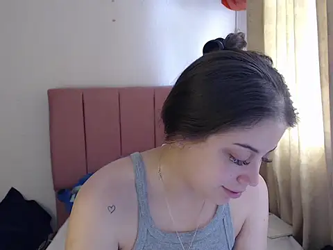 Snapshot of Alaina_Blessed chatting on September 17, 2025, 2:52 pm Alaina Blessed online show from September 17, 2025, 2:52 pm