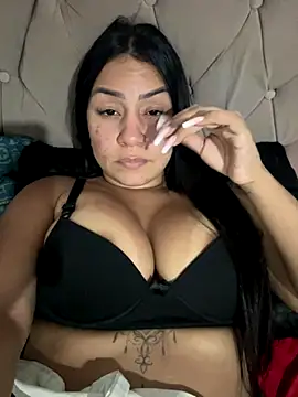 Snapshot of julianamascarada chatting on October 4, 2025, 1:18 am julianamascarada online show from October 4, 2025, 1:18 am