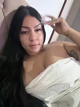 Snapshot of julianamascarada chatting on September 12, 2025, 12:27 pm julianamascarada online show from September 12, 2025, 12:27 pm