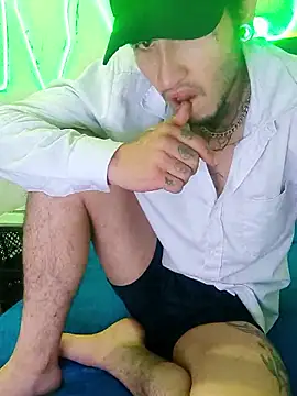 Tattoboy19cm online show from October 1, 2025, 3:11 am