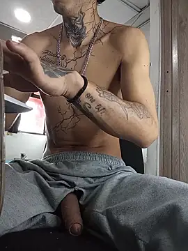 Tattoboy19cm online show from May 26, 2026, 7:34 pm