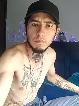 Tattoboy19cm online show from September 19, 2025, 5:28 pm