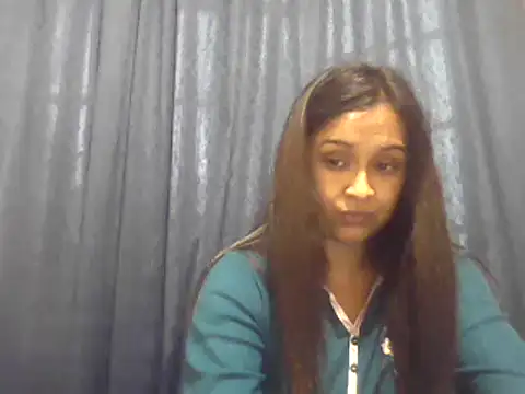 Snapshot of cute_indianxo chatting on October 2, 2025, 3:15 pm cute indianxo online show from October 2, 2025, 3:15 pm