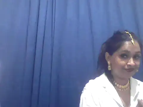 Snapshot of cute_indianxo chatting on September 21, 2025, 7:52 pm cute indianxo online show from September 21, 2025, 7:52 pm