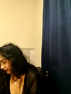 cute indianxo online show from May 30, 2026, 10:04 pm