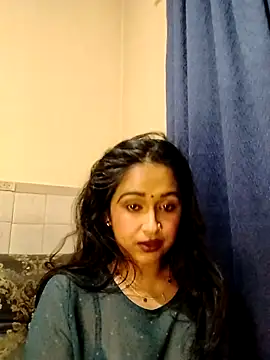 cute indianxo online show from April 25, 2026, 8:06 pm