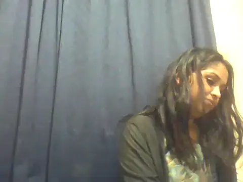 Snapshot of cute_indianxo chatting on September 20, 2025, 7:41 pm cute indianxo online show from September 20, 2025, 7:41 pm