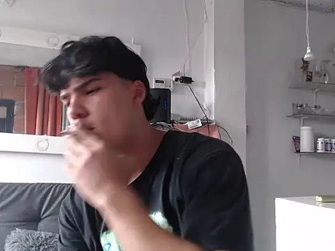 dani titan320 online show from November 13, 2025, 7:07 pm