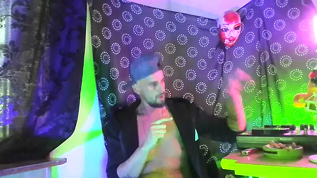 DjDiCKmannOnE online show from February 8, 2026, 10:13 am