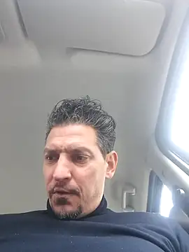 Snapshot of ARTANIS20 chatting on April 4, 2026, 11:39 am ARTANIS20 online show from April 4, 2026, 11:39 am