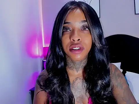 Snapshot of Pauline_Fox chatting on March 8, 2026, 3:15 pm Pauline Fox online show from March 8, 2026, 3:15 pm