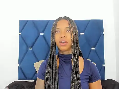 Pauline Fox online show from October 17, 2025, 2:15 am