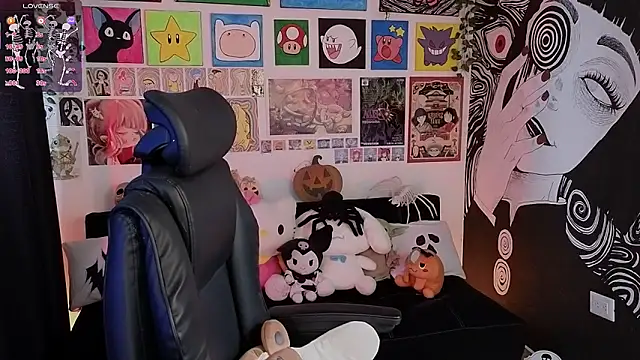 Snapshot of Yuhwan_ chatting on October 28, 2025, 7:46 pm Yuhwan online show from October 28, 2025, 7:46 pm