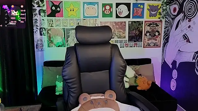 Snapshot of Yuhwan_ chatting on November 16, 2025, 9:30 pm Yuhwan online show from November 16, 2025, 9:30 pm